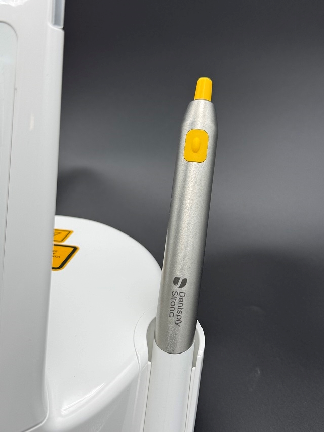 ViViMed DENTSPLY-SIRONA-SIROLASER-BLUE -USATO